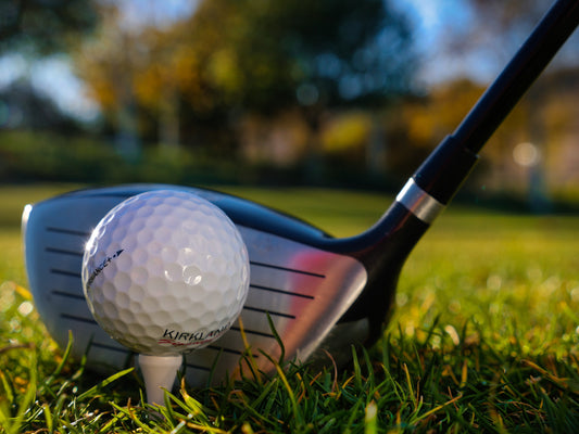Les bases du golf : premiers pas pour débuter sereinement